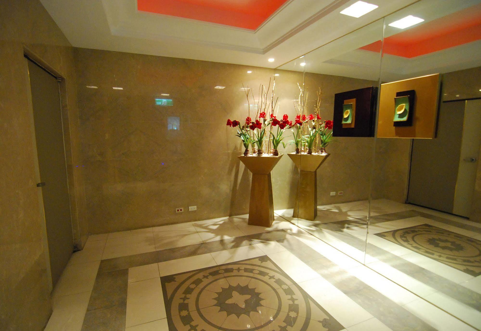 Yes Motel Чжунхе Екстер'єр фото